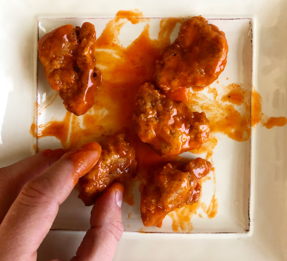 Low-fat vegan buffalo wing sauce